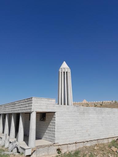 عکس آرامگاه بوعلی سینا مینی ورلد