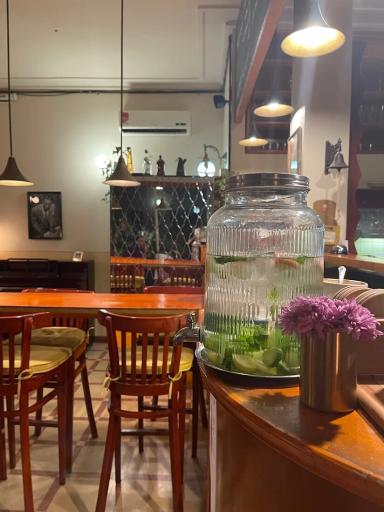 عکس کافه امجدیه