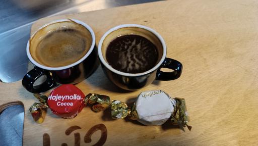 عکس رستوران فست فود و کافه چترا 