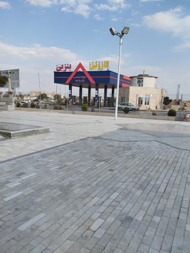 عکس پمپ بنزین و گازوئیل زائرسرای امام رضا