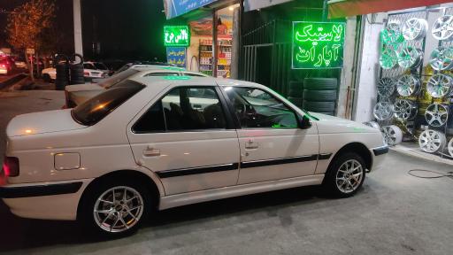 عکس رینگ و لاستیک جهان