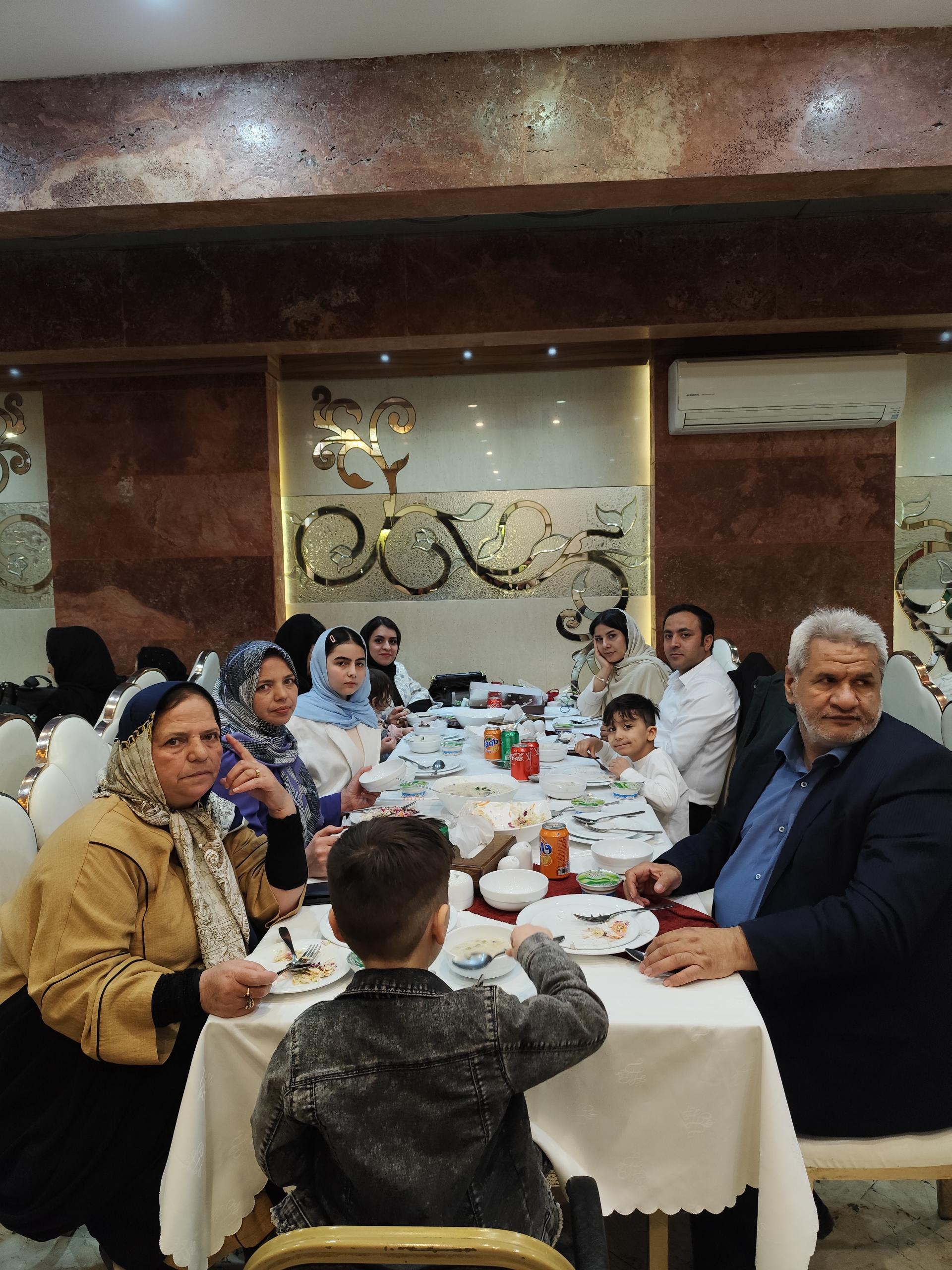 عکس رستوران سدروس