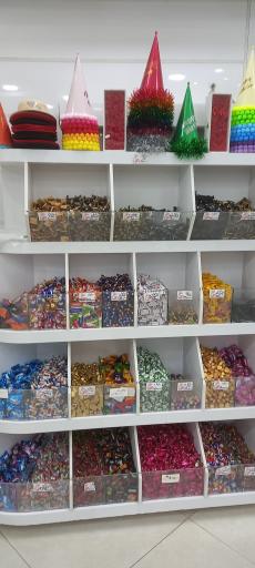 عکس گز و شیرینی ساحل