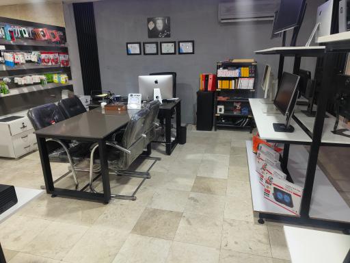 عکس فروشگاه کوروش شاپ