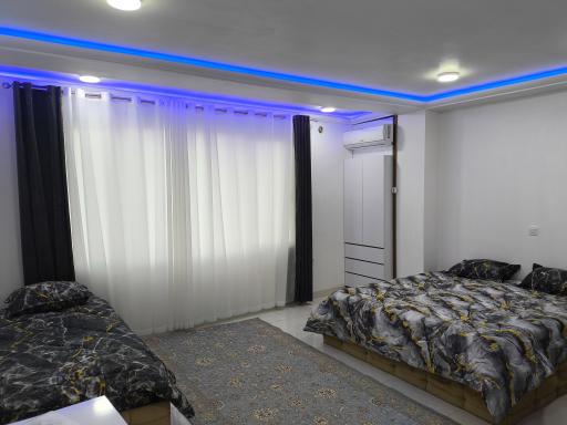 عکس هتل دو ستاره ونوشه