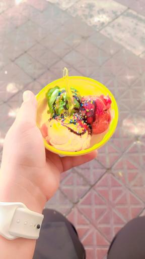 عکس هتل دو ستاره ونوشه