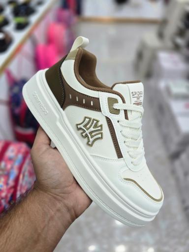 عکس کیف و کفش کوهستان 