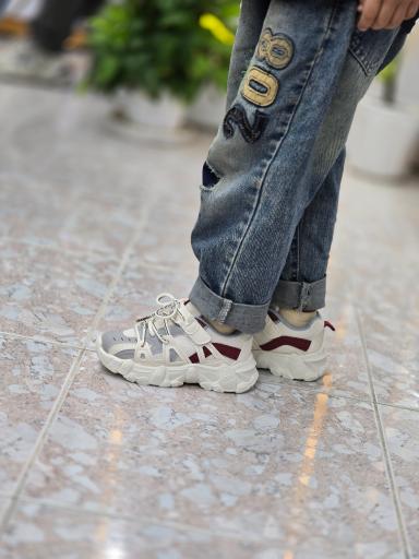 عکس کیف و کفش کوهستان 