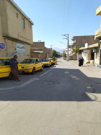 عکس تاکسیهای ربط سردشت