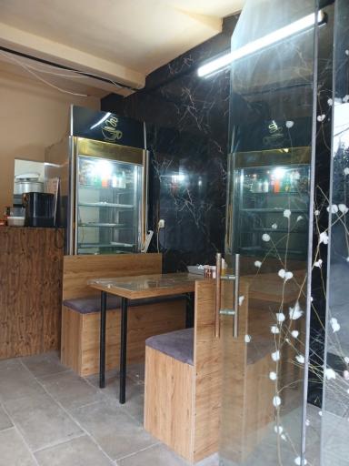 عکس کبابی حاج حسن