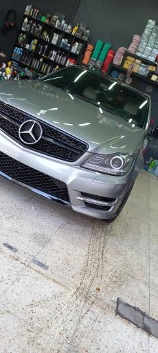 عکس مرکز دیتیلینگ و کارواش دیاموند