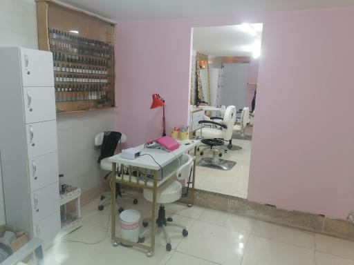 عکس سالن زیبایی سیب