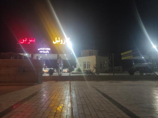 عکس پمپ بنزین و گازوئیل زائرسرای امام رضا