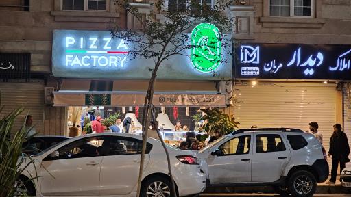 عکس پیتزا فکتوری