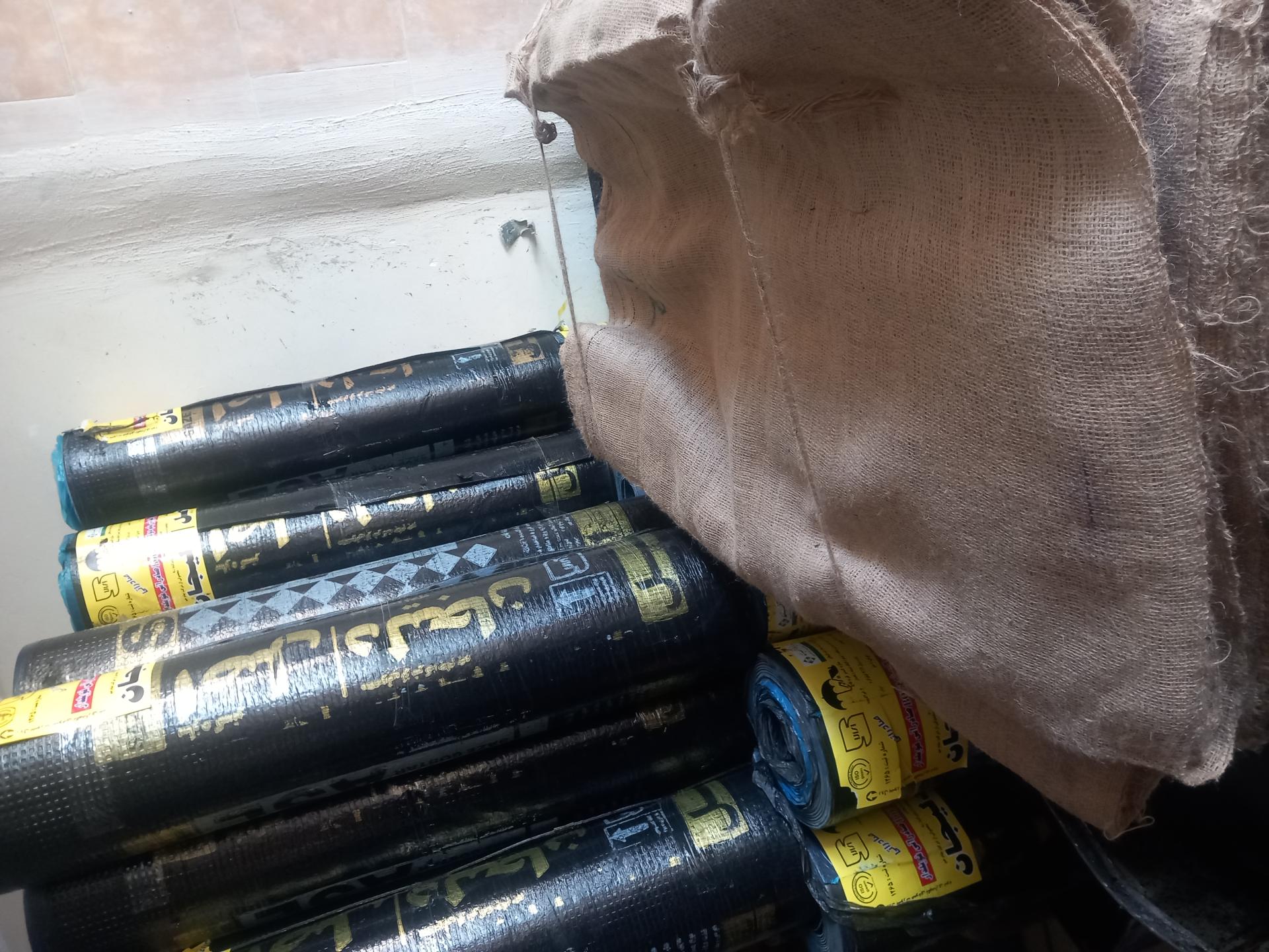 عکس پخش ایزوگام و قیر دانیال