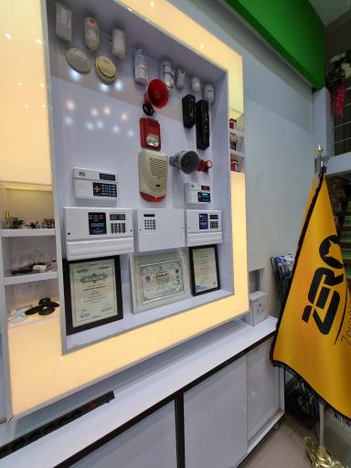 عکس گروه مهندسی ایمنکده