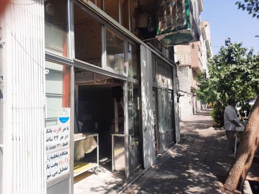 عکس نانوایی لواشی اصغر نوری