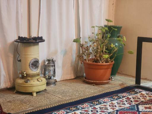 عکس رستوران سنتی فانوس