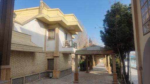 عکس هتل توریست توس