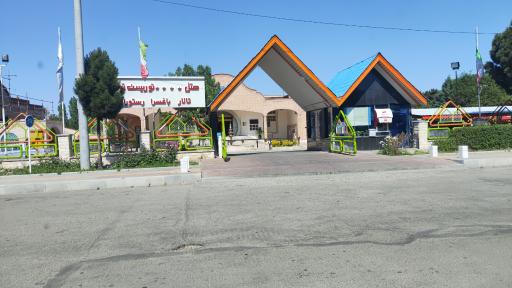 عکس هتل توریست توس