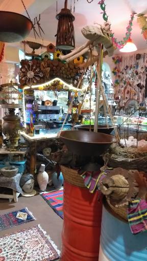 عکس کافه موزه سنتی محسن