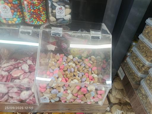 عکس  محصولات فروشگاه خشکبار حیدری