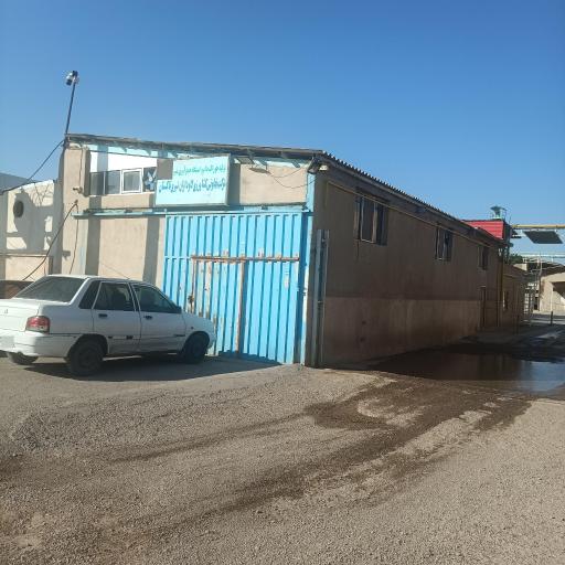 عکس شرکت تعاونی کشاورزی گاوداران شیری تاکستان 