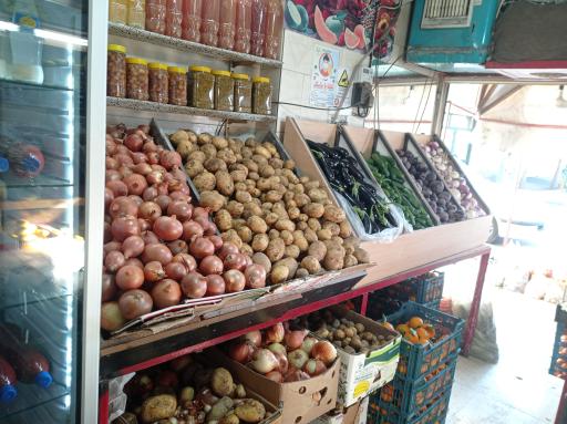 عکس میوه فروشی چهار فصل 