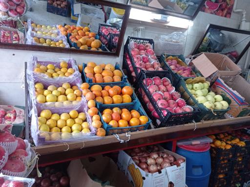 عکس میوه فروشی چهار فصل 