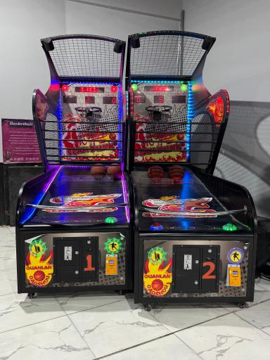 عکس شهر بازی و مرکز خرید نوین مال