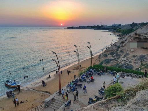 عکس ساحل ریشهر