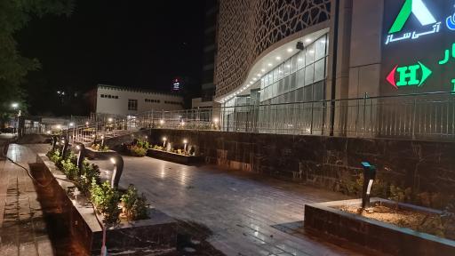 عکس هایپر استار مجتمع فیروزه شرق