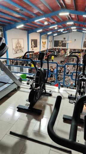 عکس باشگاه فدائیان البرز