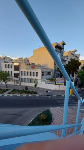 عکس آموزشگاه زبان انگلیسی S I R