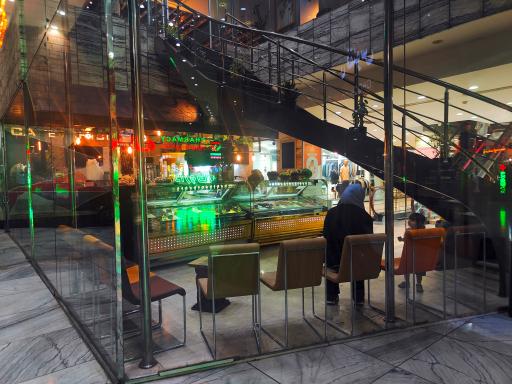 عکس کافه چیکو