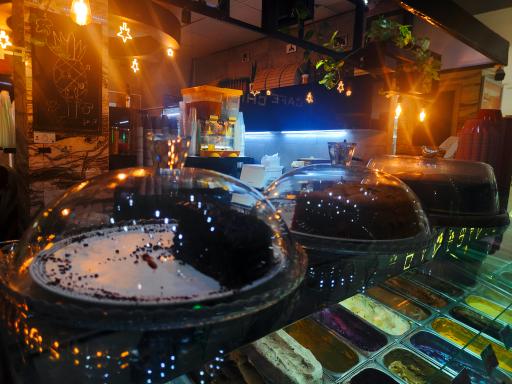 عکس کافه چیکو