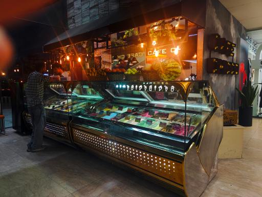 عکس کافه چیکو