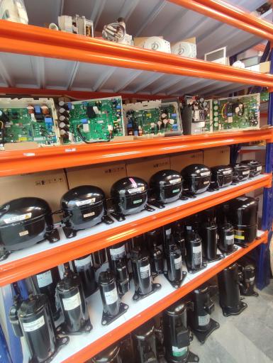 عکس فروشگاه کالیپر