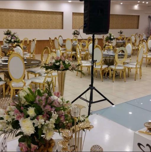 عکس باغ تالار دیبا