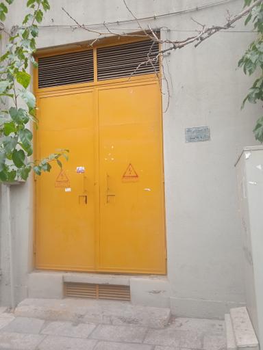 عکس پست برق آریا پلاست