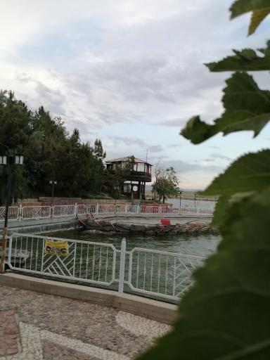 عکس مجتمع توریستی سد امند