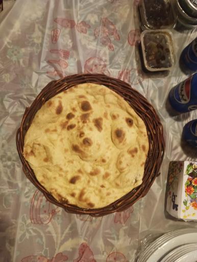 عکس رستوران چهار فصل عنبران