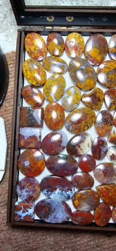 عکس کارگاه و آموزشگاه گوهر تراشی بوتیک سنگ 