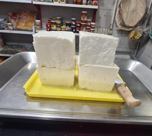 عکس لبنیات محلی دهکده