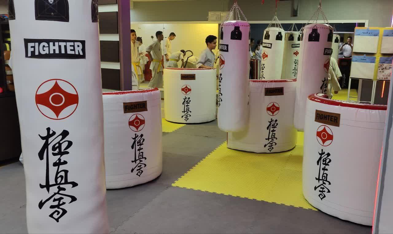 عکس باشگاه کیوکوشین کاراته سنسی محمدطاهری