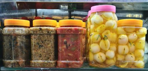 لبنیات محلی دهکده