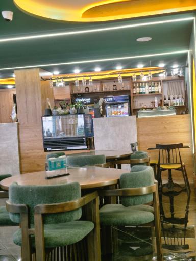 عکس کافه رستوران ماکان