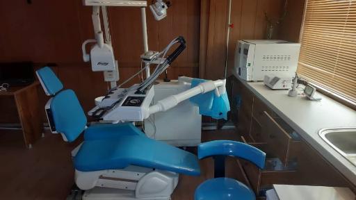 عکس کلینیک دندانپزشکی و دندانسازی پارس
