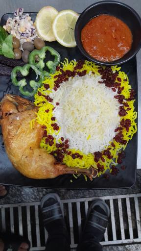 عکس رستوران کارن 