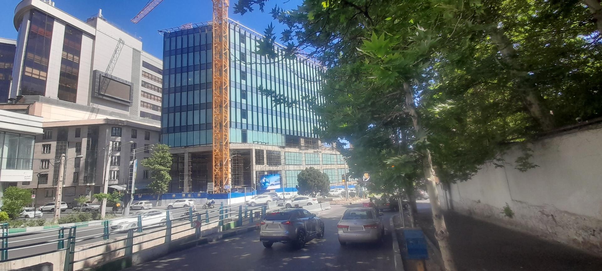 عکس مجتمع تجاری و اداری الف